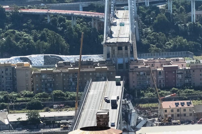 Tragedia di Genova: autostrade apre a ipotesi Cdp, ma Di Maio la blocca
